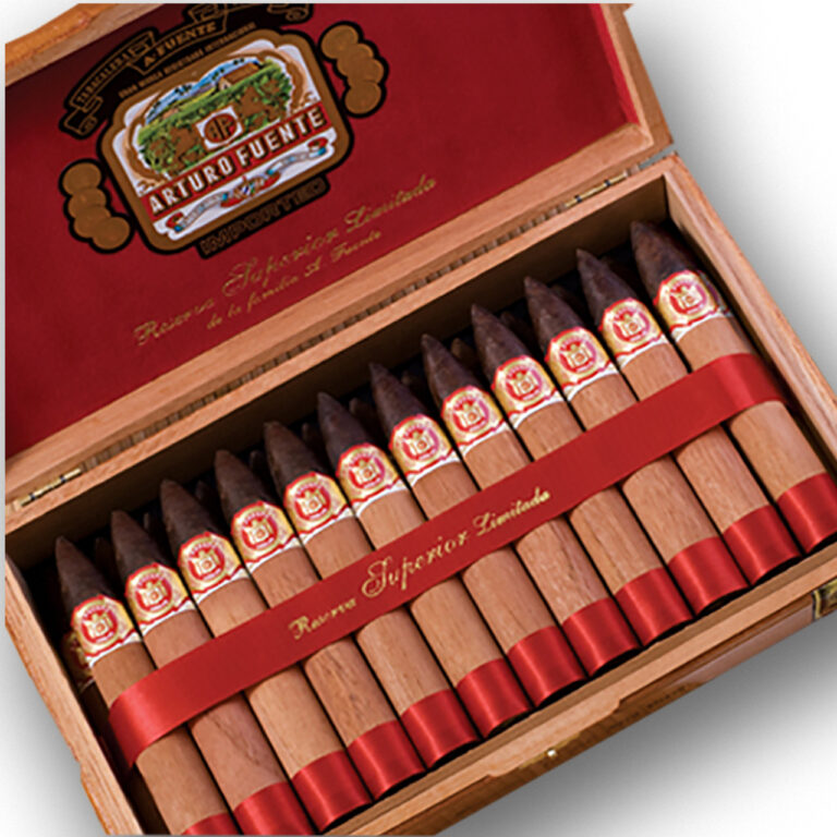 Arturo Fuente Añejo Reserva Shark No 77